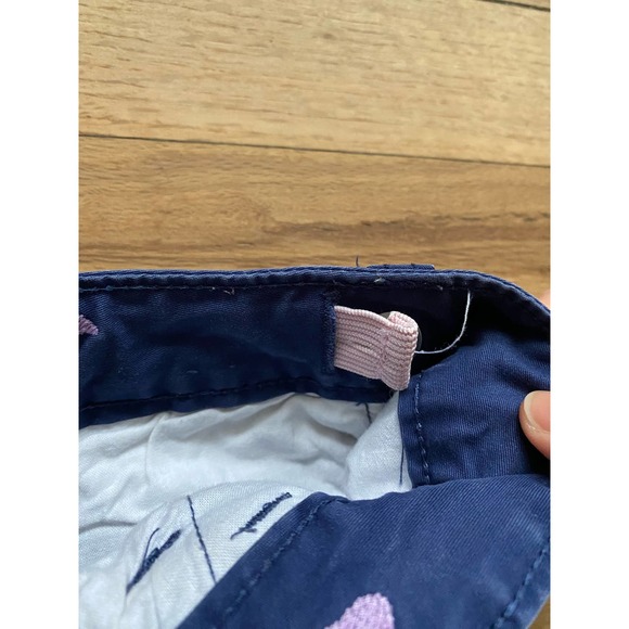 Navy Khaki Bermuda Shorts with Embroidered Heart Design - Picture 4 of 7